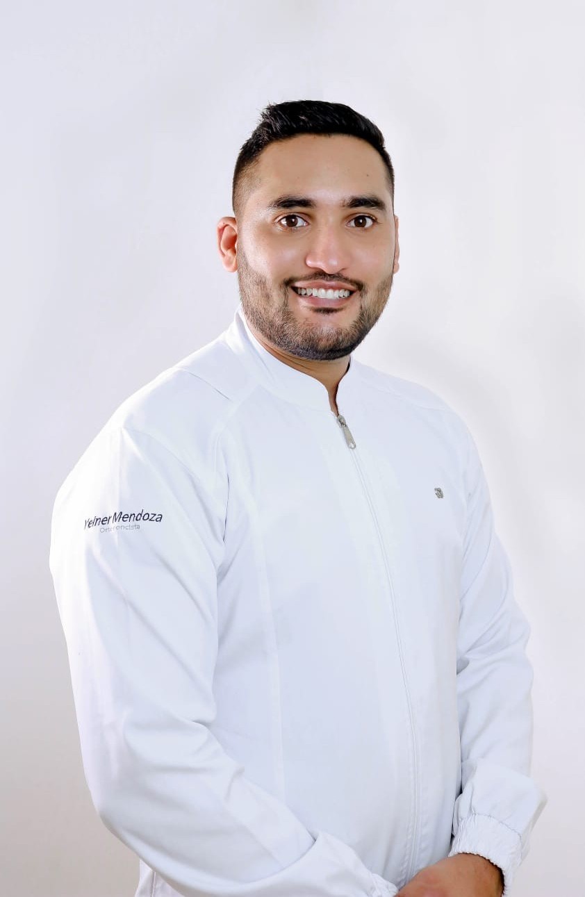 Dr. Yeiner Mendoza